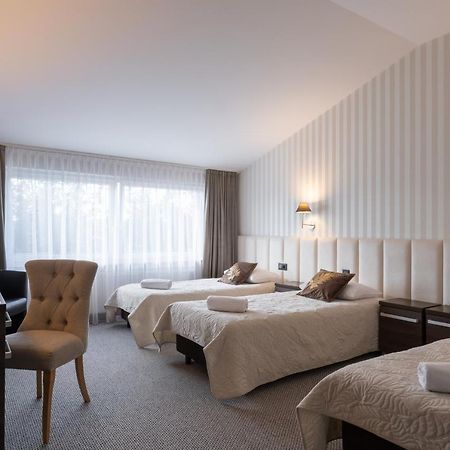 Zloty Staw Bed and Breakfast Borkowo  Buitenkant foto