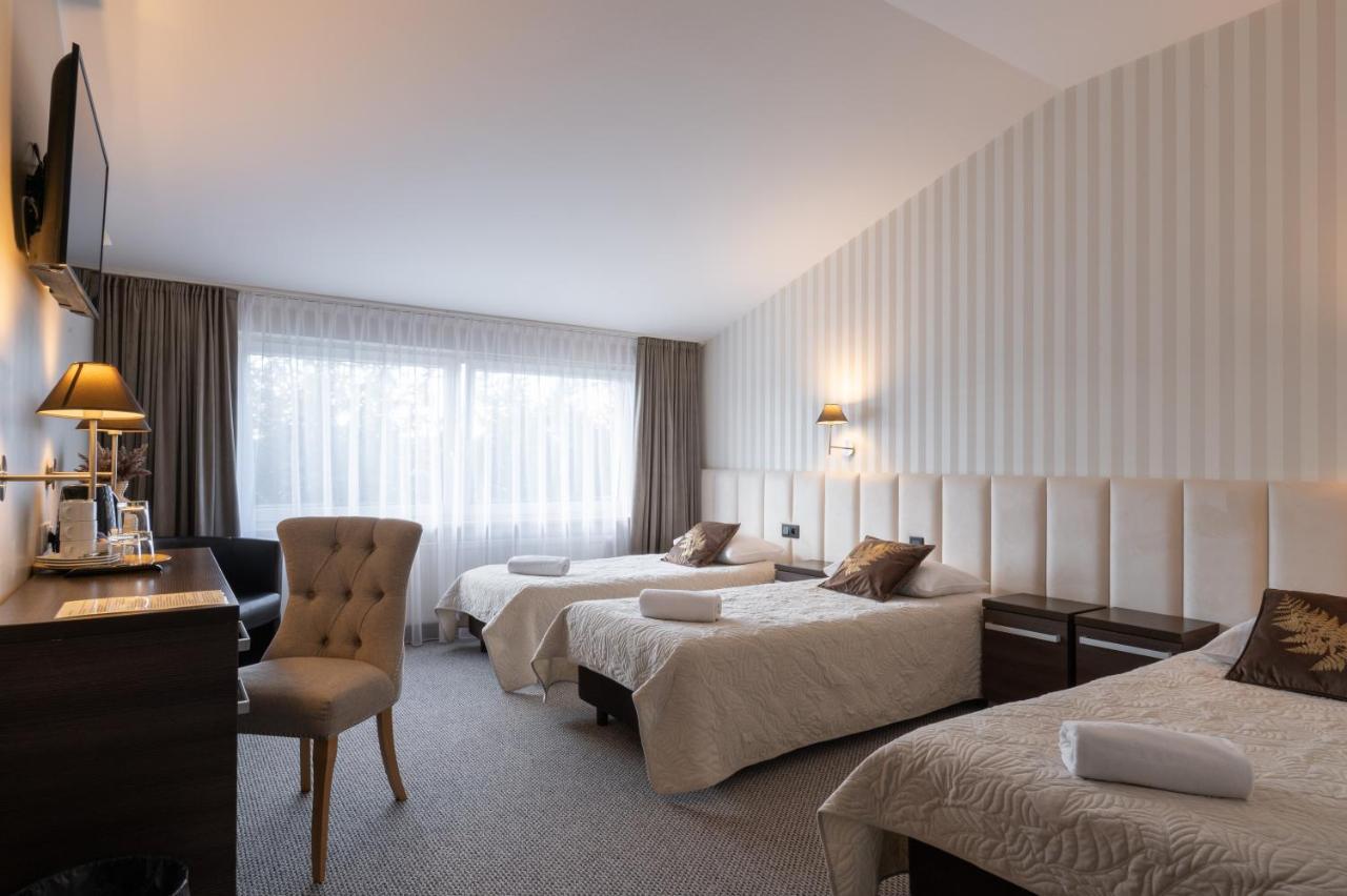 Zloty Staw Bed and Breakfast Borkowo  Buitenkant foto