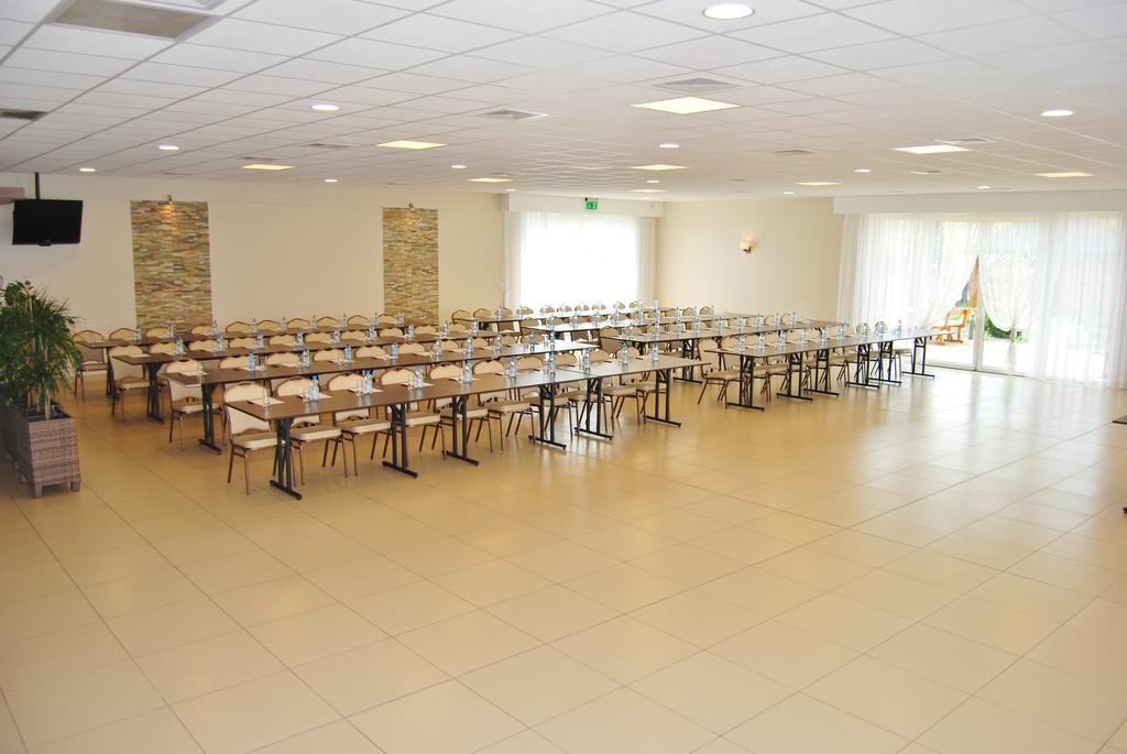 Zloty Staw Bed and Breakfast Borkowo  Buitenkant foto