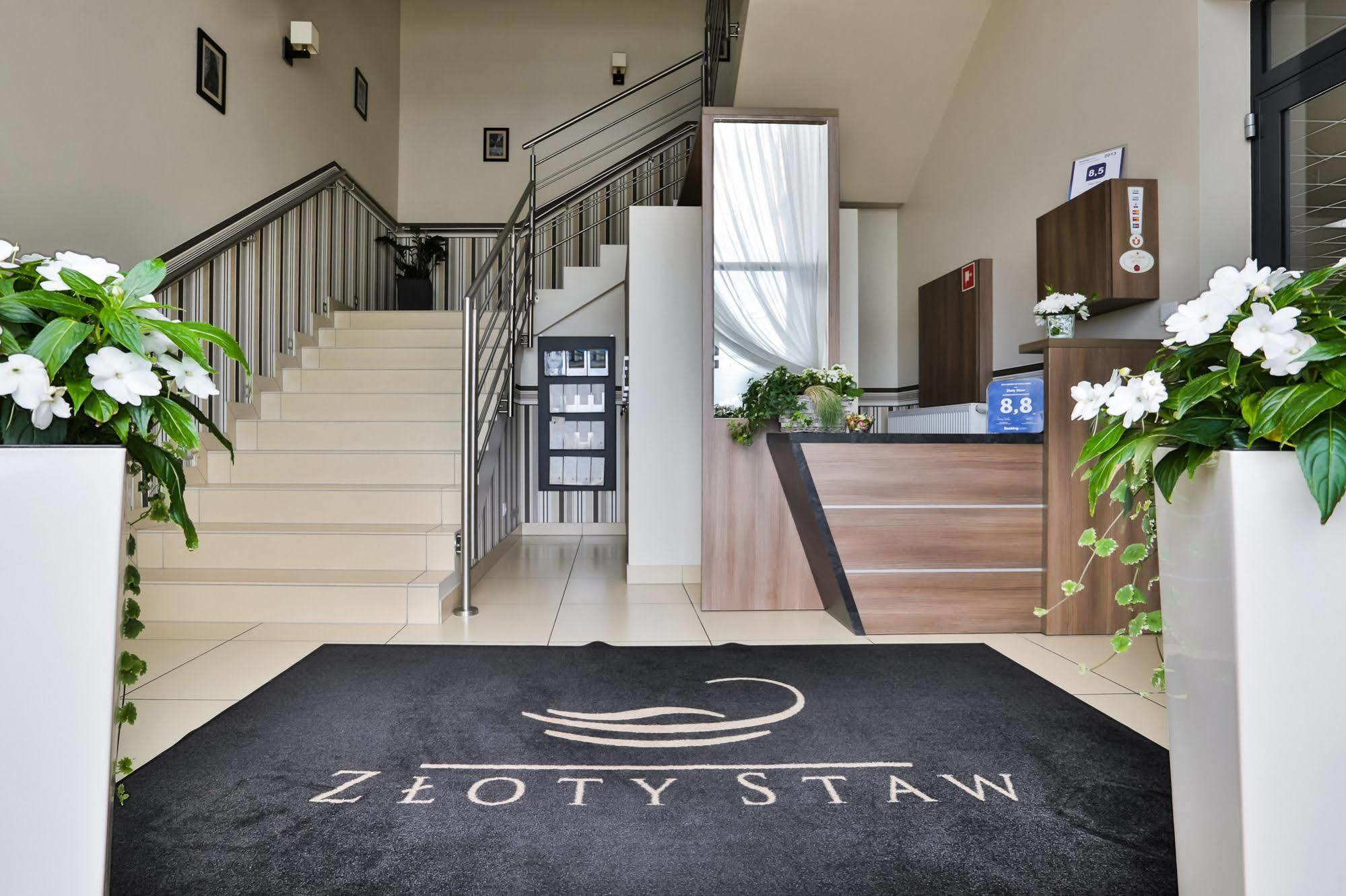 Zloty Staw Bed and Breakfast Borkowo  Buitenkant foto